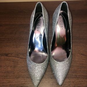 Sparkly Silver Pumps👠 Size 6